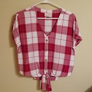 Plaid tie blouse
